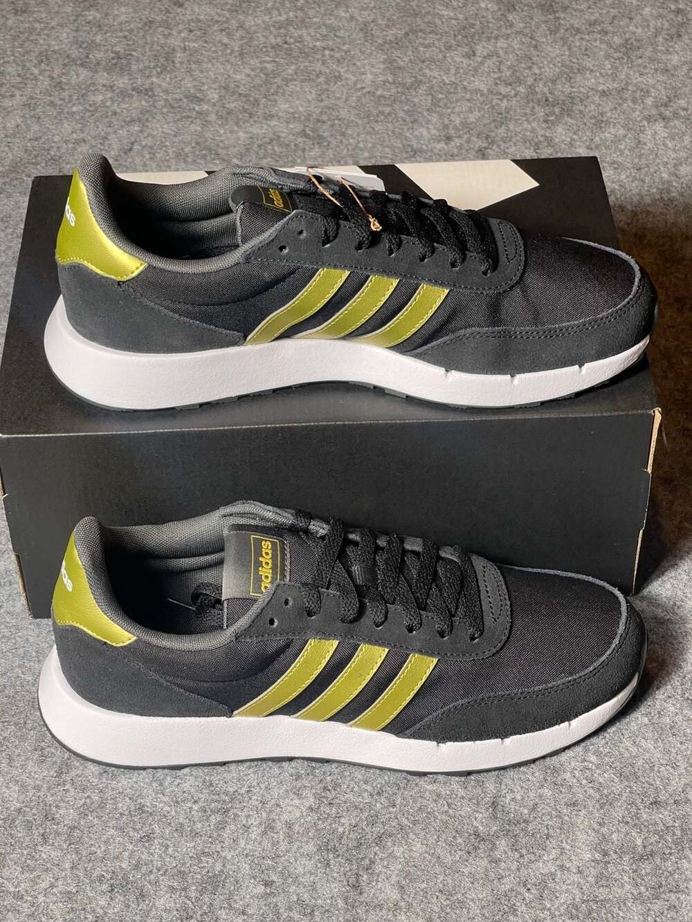 Adidas Run 60s 2.0 Women's Sneakers in Black and Metallic Gold